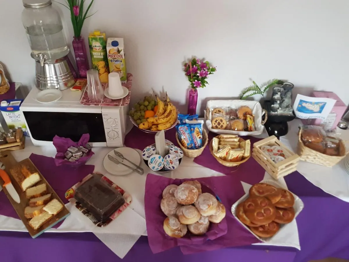 Bed & Breakfast Macalle CTA 0*,  Italia