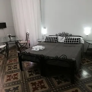 2* Bed and breakfast Aloi